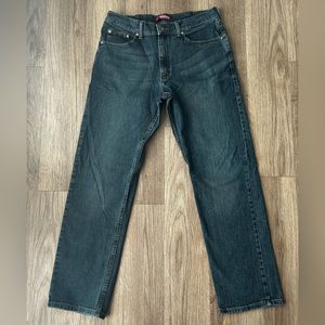 Lee straight leg jeans men’s 34x32 dark wash gently used